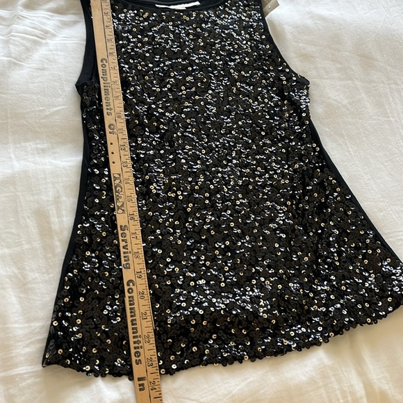 Darling sequin top. - Picture 12 of 13